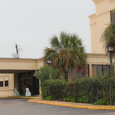 Great Value Inn Houston/Galleria Extérieur photo